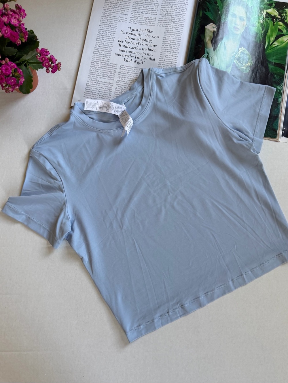 ALO Yoga Alosoft Crop Finesse Short Sleeve